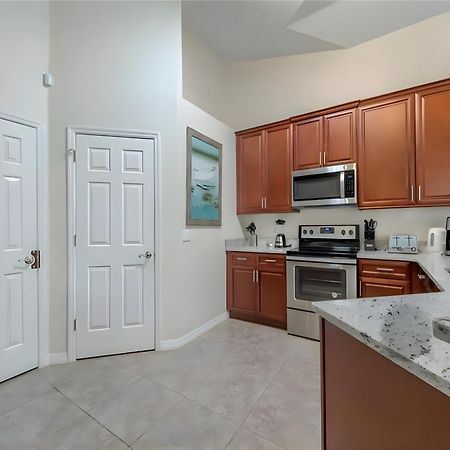 Stunning 5 Bedroom Pool Home Hot Tub 10 Mins To Disney Orlando Ngoại thất bức ảnh